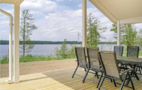 Pet Friendly Home In Bolmsö With House Sea View
